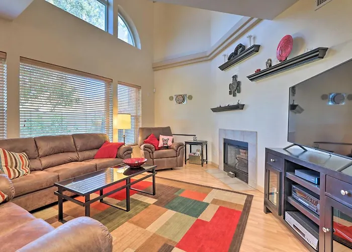 Resort-style Gem W/ Pool Access: 10 Mi To Dtwn Phx Holiday home *