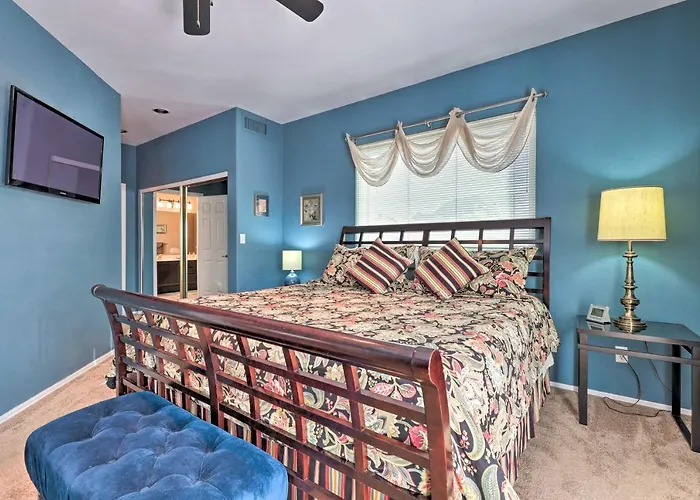 Resort-style Gem W/ Pool Access: 10 Mi To Dtwn Phx Holiday home *